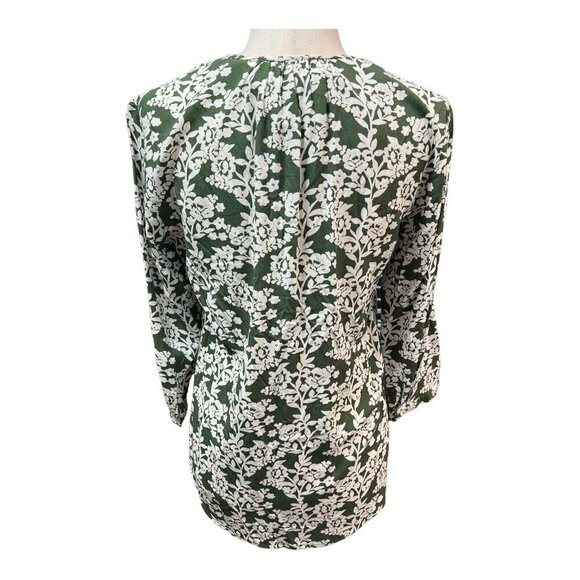 Fun2Fun Pleated Detail Blouse~Size Small~Green White Floral Top~Stitch Fix L7 08 - Picture 6 of 10